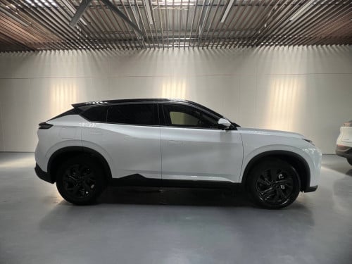 👉Dongfeng L7 អគ្គិសនី 20800$ Full option