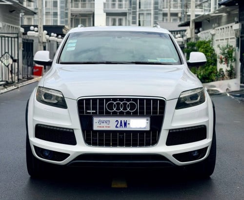 🔥AudiQ7 011V6សាំង ឡានមូលអត់បុកប៉ះ ម៉ាសុីនប្រអប់លេខអ៊ែម បេីកដំបូល2តង់