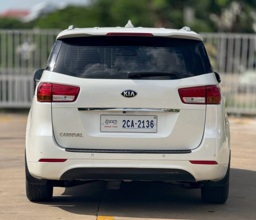 🔥KiaCarnival 015កាន់💰6000$💸ដកឡានភ្លាមបង់រំលស់ជាមួយឃ្លាំងផ្ទាល់