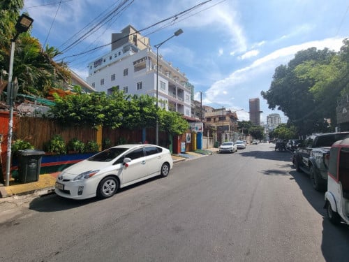 ផ្ទះលក់បន្ទាន់ - ខណ្ឌដួនពេញ | Villa For Urgent Sale – Daun Penh $3,900/m2