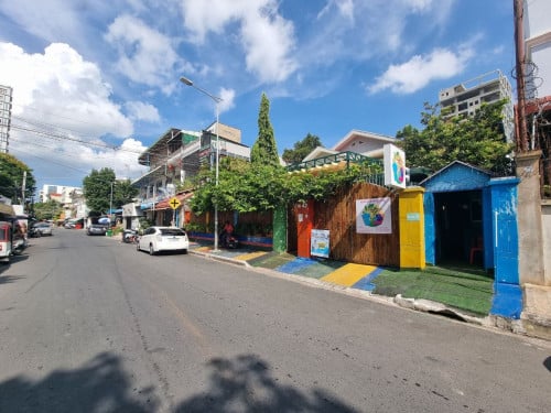 ផ្ទះលក់បន្ទាន់ - ខណ្ឌដួនពេញ | Villa For Urgent Sale – Daun Penh $3,900/m2