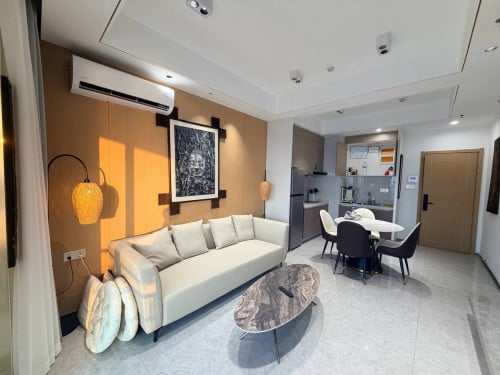 2 bed + 2 bath Condo for Rent in Chroy Changvar