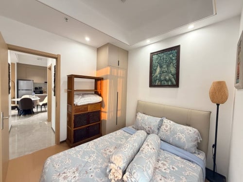 2 bed + 2 bath Condo for Rent in Chroy Changvar