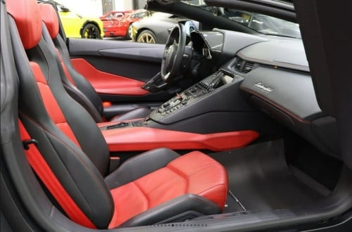 2015 Lamborghini Aventador Roadster