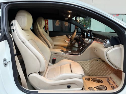 2017 Mercedes Benz C300 Coupe AMG package