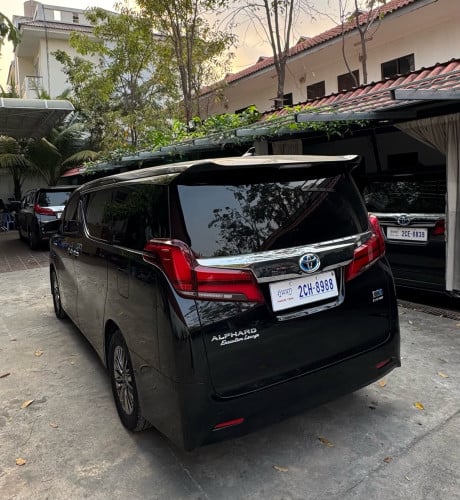 2018 Full Excutive lounge hybrid រថយន្តស្អាត ថ្នាំស្រុីនមួយជុំ តាបឡូសុីន