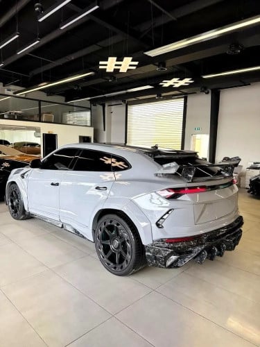2021 Lamborghini Urus Mansory Bodykit