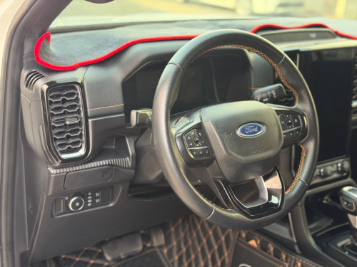 2023 Wildtrak ឡានម្ចាស់ដើម4ម៉ឺនkm ស៊ីនមួយជុំ