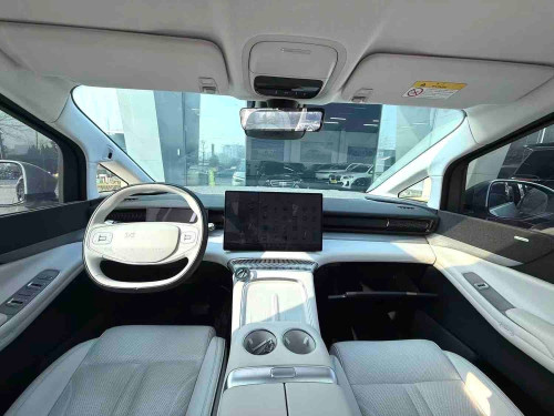 2024 Xpeng X9 ក្រដាស់ពន្ធ