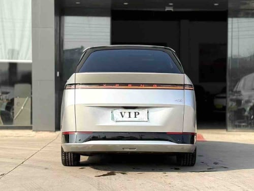 2024 Xpeng X9 ក្រដាស់ពន្ធ