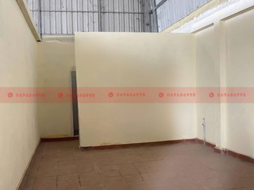 750 Sqm Warehouse For Lease On A Sub-Concrete Road In Samraong Kraom
