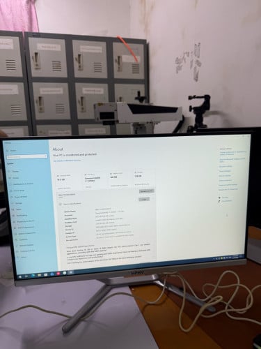 All in one i7-13700H RAM 16G M2 256G  នៅស្អាត 150$ Free Adapter