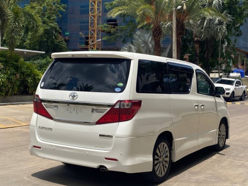 Alphard 2014 Auto3 VIP