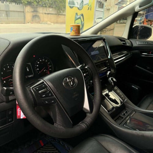 ALPHARD 2020 Executive Lounge កៅអីធំ