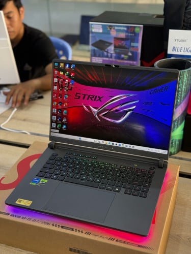 ASUS ROG STRIX G615JHR 1529$+កាដូ១២មុខ