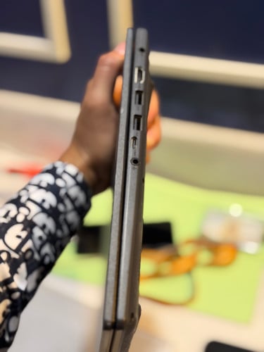Asus Vivobook X1505VA_X1505VA
