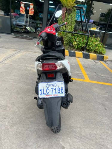 Beat025 Smart Keyលក់1550ចរចា ម្ចាស់ផ្ទាល់មានឯកសារកាតគ្រីត្រឹមត្រូវTelegram 069843388