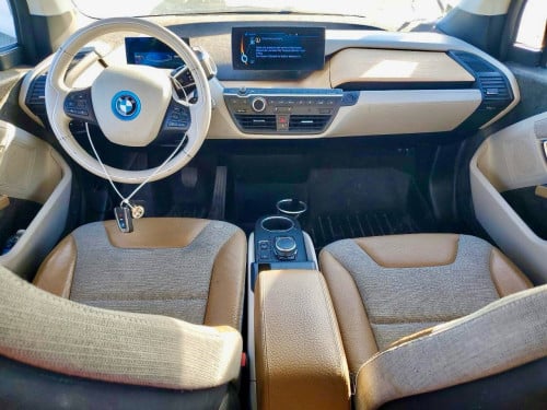BMW I3 2015 Rex Full Option (EV+សាំង)7ម៉ឺនម៉ាយ