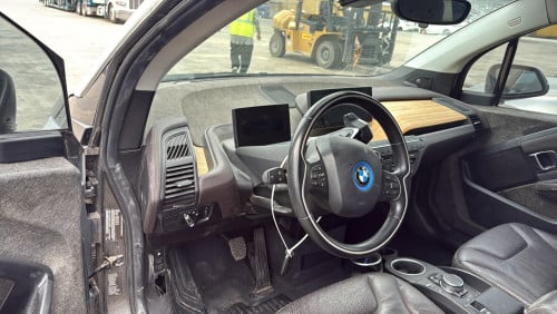 BMW I3 2015 Rex Top Option (EV+សាំង) 5ម៉ឺនម៉ាយ