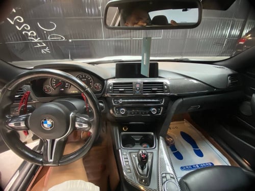 BMW M4 2015
