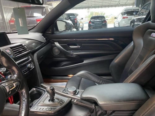BMW M4 2015