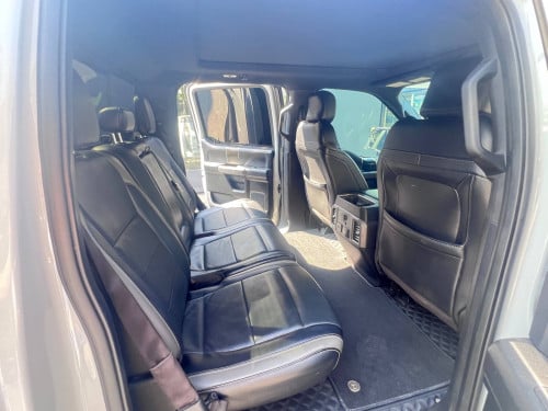 ឡានម្ខាស់ផ្ទាល់ ​ Ford  F -150   017​ត្រូវការលក់បន្ទាន់ 