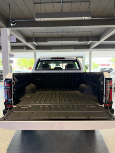 Chery pick up rely R8