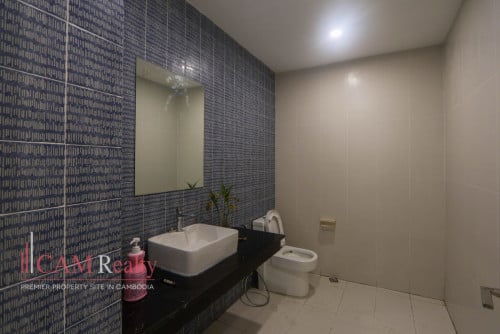 Commercial Villa For Rent in Chakto Mukh