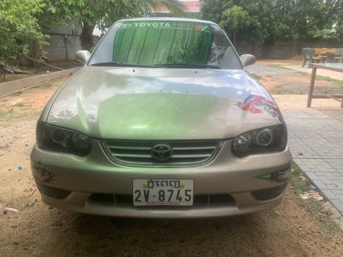 Corolla ឆ្នំា20000 លក់