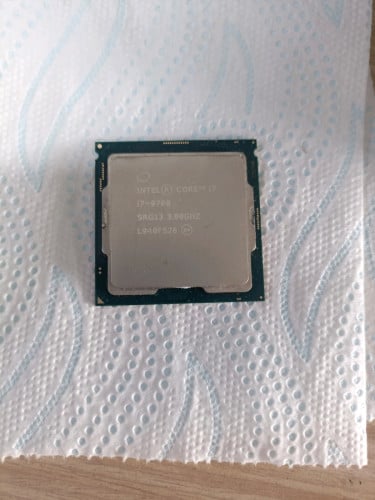 CPU i7 9700