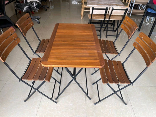 Dining table set