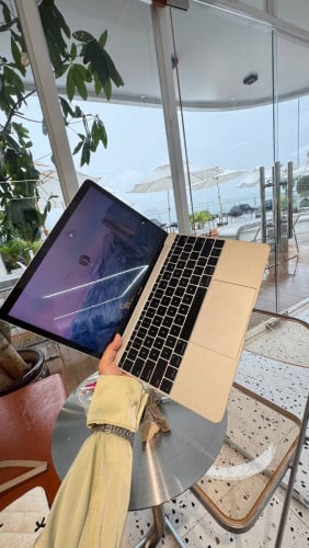 For Sale: MacBook (Retina, 12-inch, 2017)