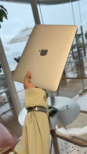 For Sale: MacBook (Retina, 12-inch, 2017)