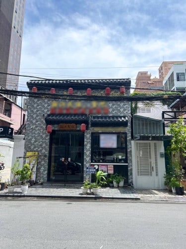 Fully Furnished restaurant shop for rent in BKK1