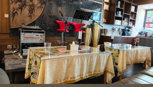 Fully Furnished restaurant shop for rent in BKK1