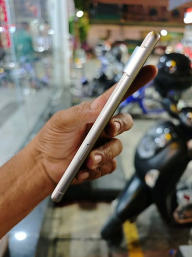 Google Pixel7 8g/128g_JP(វៃដូរបាន)👉$210