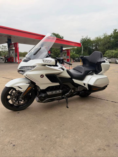 Honda goldwing 1800