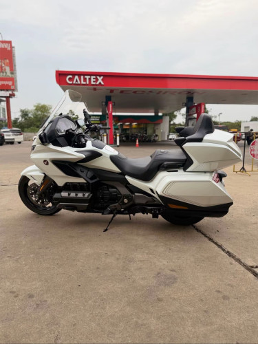 Honda goldwing 1800