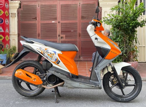 Honda icon (110cc, year2008, 470$) have all documents