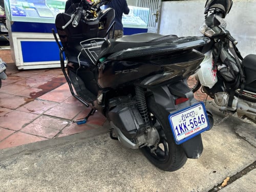 Honda PcX 150cc 2018 hybrid Japen Thai ម៉ាសុីនណែនស្ទុះខ្លាំងសុីសាំងតិច