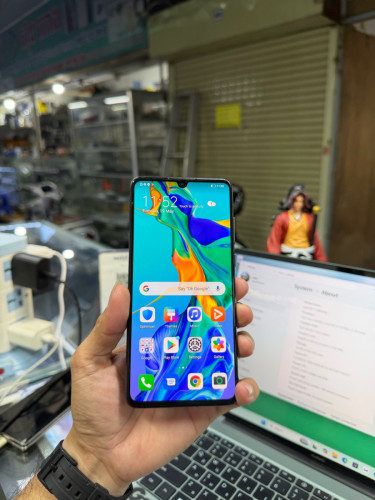 Huawei P30 128G Ram8G Sim2 Global សានុំស្រុីនស្ទើរតួរ