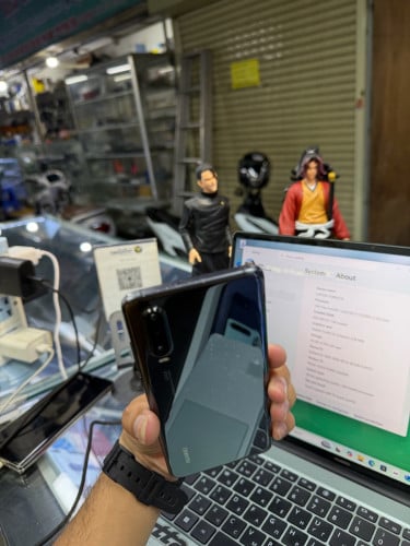 Huawei P30 128G Ram8G Sim2 Global សានុំស្រុីនស្ទើរតួរ