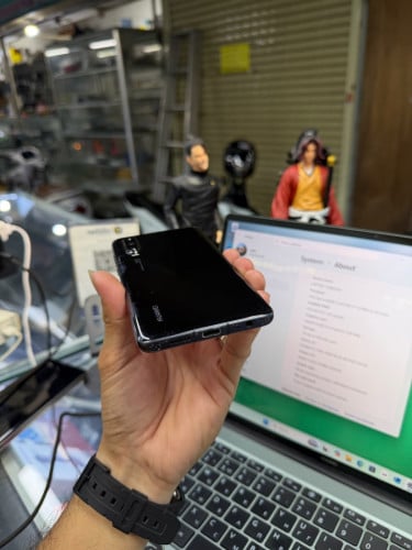 Huawei P30 128G Ram8G Sim2 Global សានុំស្រុីនស្ទើរតួរ