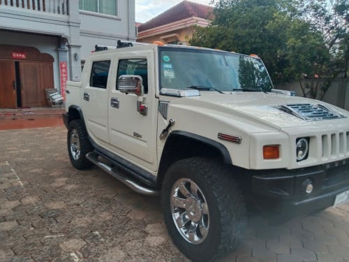 Hummer សម្រាប់លក់ក្នុងតម្លៃ 18000$
