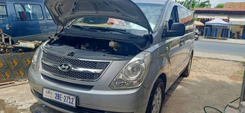 Hyundai 012