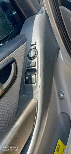 Hyundai 012