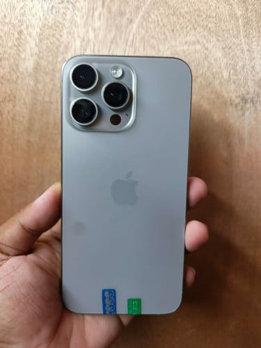 I phone 15 pm sim2 256 សាន់ំណែន