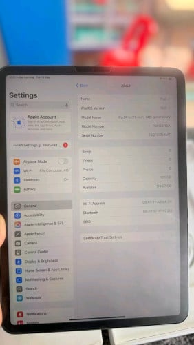 iPad Pro  11-inch 4th 128G 99% wifi