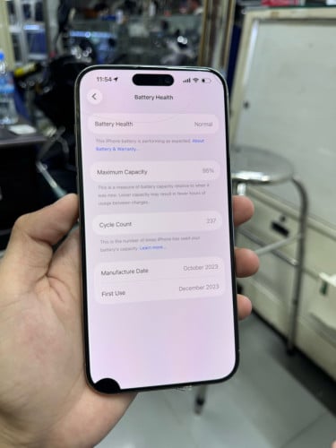 Iphone 15 pro max 1TB ZA sim2 បែកថាច់ជាំដូចរូប ប្រើបានធម្មតា