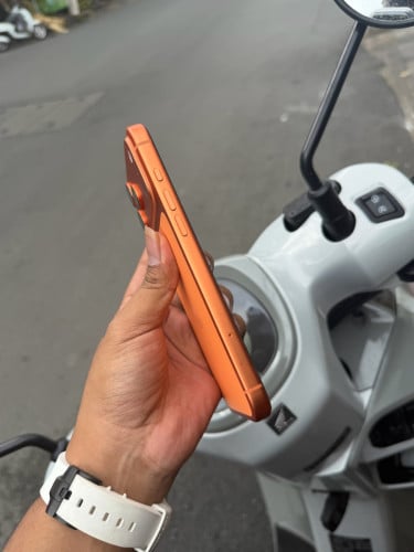 iPhone 17 pro max za 512g orange 🍊